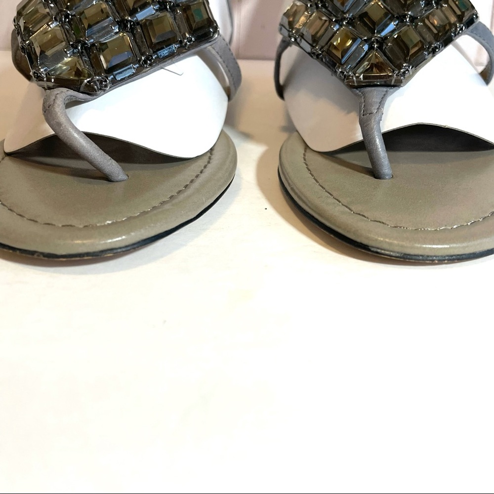 Vince Camuto Gray Jewel Irell Sandals 6 - Picture 9 of 16